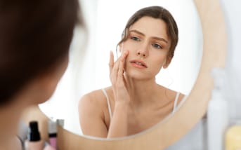 Routine beauté et cycles hormonaux : comment les accorder ?