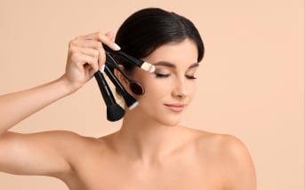 Monochromatic makeup: il nuovo trend trucco tono su tono