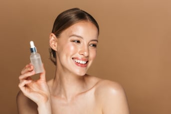 Huile ou crème : que choisir selon son type de peau ?