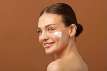 Acide tranexamique : un actif puissant pour les taches, le teint et la peau