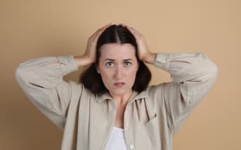 Tout savoir sur les champignons des cheveux : quelles causes et symptômes ? 