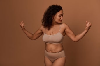 Vergeture au bras : causes et solutions naturelles
