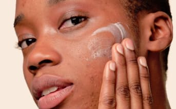 Zoom sur les soins visage détox Aroma-Zone
