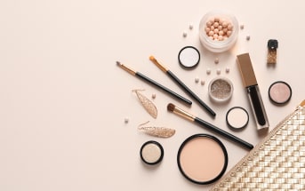 Et si la couleur de vos cosmétiques influençait votre humeur ?