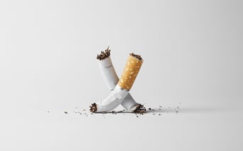 Peau terne après le tabac ? Voici comment retrouver un teint éclatant naturellement