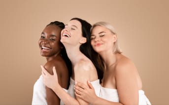 Soleil et peau : pourquoi on ne bronze pas tous pareil (et comment bien se protéger)