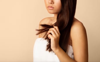 Eau salée et cheveux : quels sont les effets ?