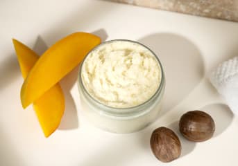 Chantilly di Karité nutriente per il corpo