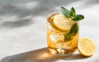 Bulles vivantes et saveurs acidulées : zoom sur le phénomène kombucha