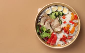 Salade de riz : idées, bienfaits et recettes pour une alimentation naturelle