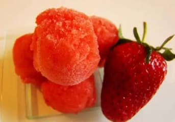 Sorbet fraise-cassis