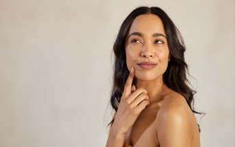 Les 5 produits les plus vendus chez Aroma-Zone ce mois-ci (et le 5ᵉ va vous surprendre)