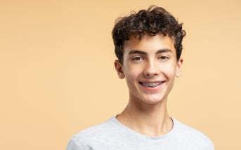 Manque de sport chez les ados : un facteur clé du stress, des émotions négatives… et des problèmes de peau