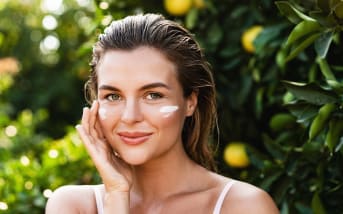 Pourquoi le printemps change tout pour votre peau ? et comment en profiter