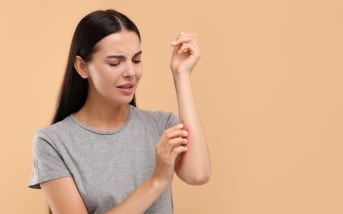 Tique mal enlevée : comment réagir naturellement et sereinement