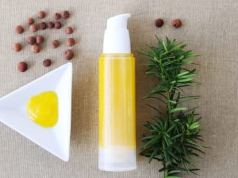 Sérum friction aux huiles de moutarde et cèdre stimulantes