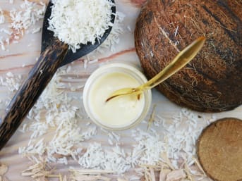 Trattamento lunghezze e punte all'olio essenziale prezioso Legno di Hô