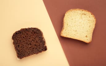 Pain complet ou pain blanc : le vrai duel que votre digestion attendait