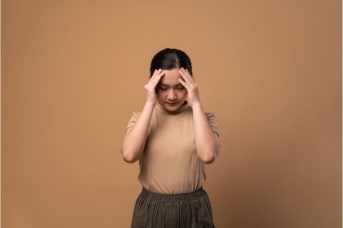 Hypothyroïdie : quelles sont les causes et les symptômes à surveiller ?