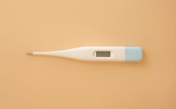 Symptothermie : fonctionnement, avantages et précautions