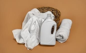 Lessive maison : économique, écologique et ultra-douce pour votre peau