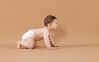 Les solutions naturelles pour soulager les coliques de votre bébé 