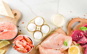 Vitamine B12 : quels sont ses bienfaits (et pourquoi elle est bien plus utile qu’on ne le croit) ?