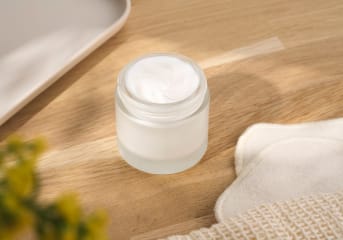 Crème nettoyante et démaquillante visage & yeux