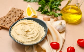 Apéro sain : les choix malins d’une nutritionniste