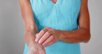 Psoriasis pustuleux (PPG) : le reconnaître et le soulager naturellement