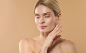 Odore corporeo forte o sgradevole: cause e soluzioni naturali efficaci