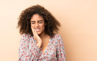 Quelles sont les causes de la gingivite ? 