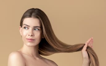 Cheveux cassants : quels remèdes naturels ?