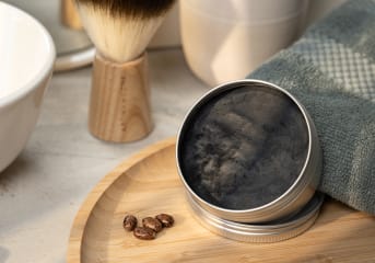 Savon à barbe au Charbon végétal purifiant