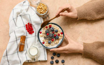 Graines de chia : quelle quantité par jour pour profiter de leurs bienfaits ?