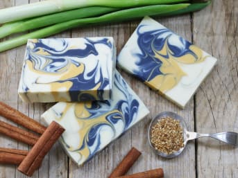 Sapone marmorizzato Ylang-Ylang e Cannella