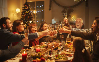 Avant, pendant, après les fêtes : ces rituels vont sauver votre peau