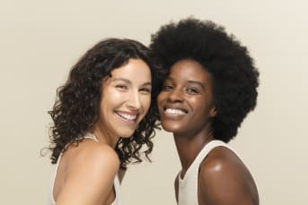 Quels soins des cheveux préconiser en été ?