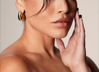 Pelle olivastra : caratteristiche, consigli e routine naturale