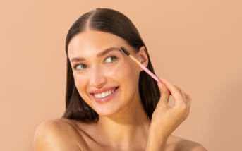 Sourcils fins ? Les secrets d’une repousse naturelle réussie