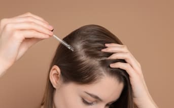 Pelade : Causes et symptômes