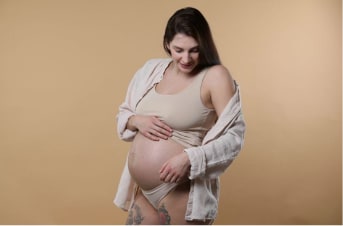 Être enceinte et boire du café : quels sont les risques ?