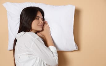 Réflexologie et sommeil : les zones réflexes à stimuler pour s'endormir plus vite