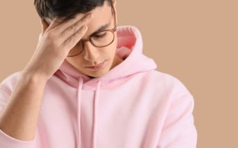 Stress cronico: comprenderlo e alleviarlo in modo naturale