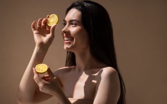 Et si votre peau (et votre humeur) manquaient simplement de lumière ?