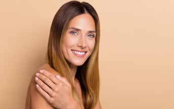 Cicatrice après une réduction mammaire : comment en prendre soin ?