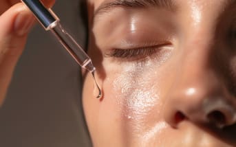 Pourquoi le soin de nuit est indispensable pour les peaux sensibles ?
