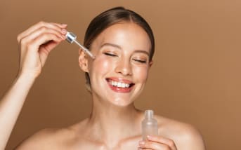 Peut-on combiner plusieurs sérums Aroma-Zone ? Les bons duos à adopter sans stress