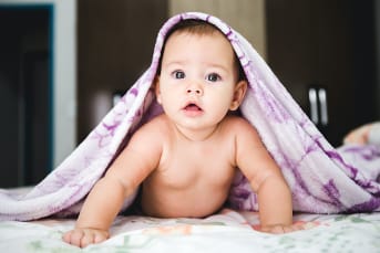 Soin du bébé : les causes et solutions naturelles pour soulager l'érythème fessier efficacement