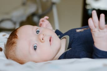 Les bienfaits de la chiropratique pédiatrique : Soulager les maux des enfants en douceur